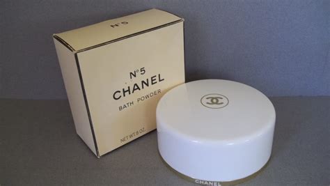 chanel powder loose|Chanel dusting powder no 5.